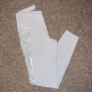 Women’s Victorias Secret Sport Leggings